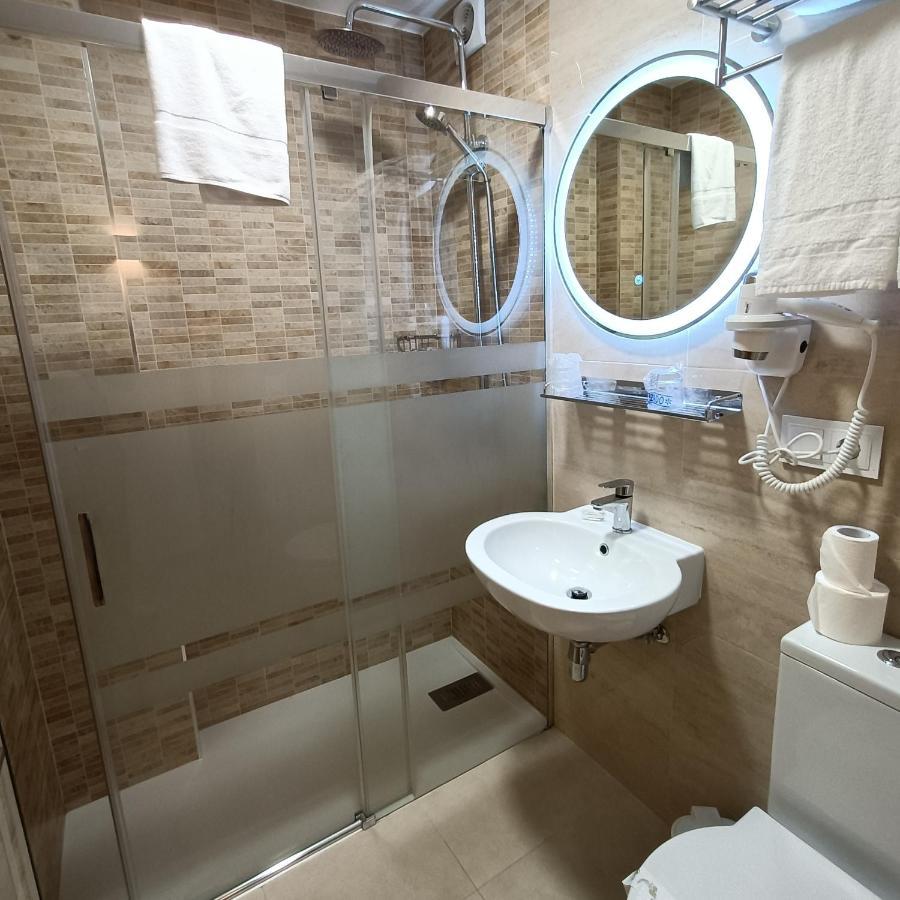 Hotel Vilagarcia Вілагарсія-де-Ароуса Екстер'єр фото