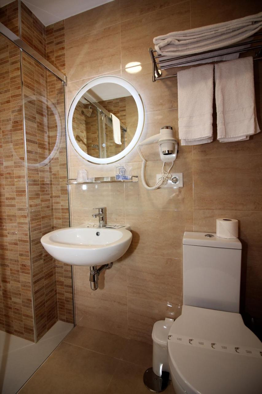 Hotel Vilagarcia Вілагарсія-де-Ароуса Екстер'єр фото